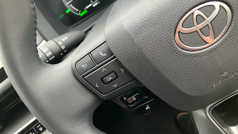 Toyota C-HR 1.8 Hybrid Design 5dr CVT Hybrid Hatchback